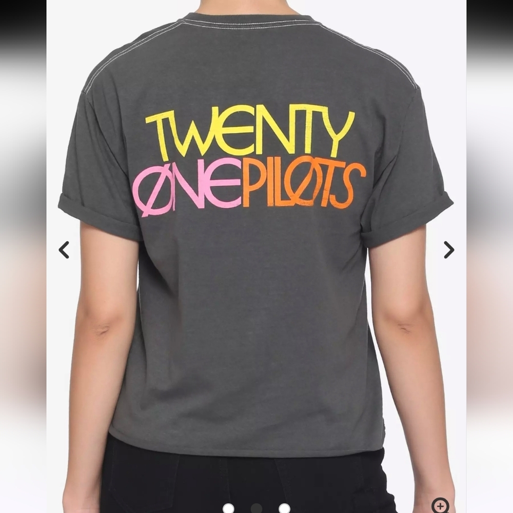 Twenty One Pilots Saturday Girls Crop T-Shirt Juniors M Gray S/S Hot Topic - Picture 3 of 11
